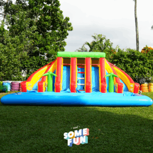 Piscine Multi-toboggans