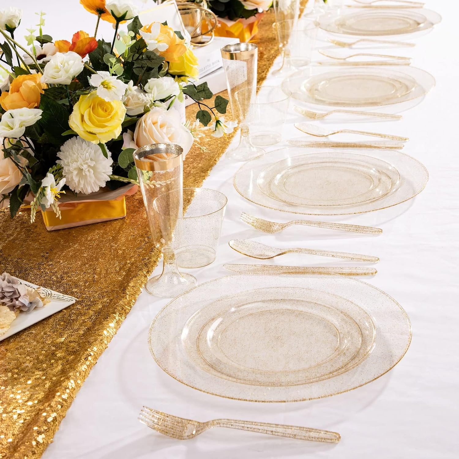 Verres en plastique à paillettes dorées x10 – Image 2